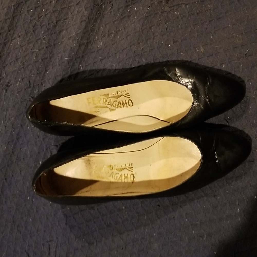 Black pumps, heels, Ferragamo